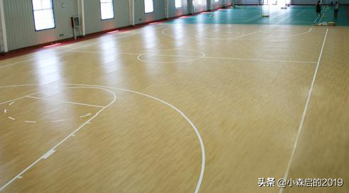 地板篮球专用木料有哪些_木质篮球地板_篮球场专用木地板