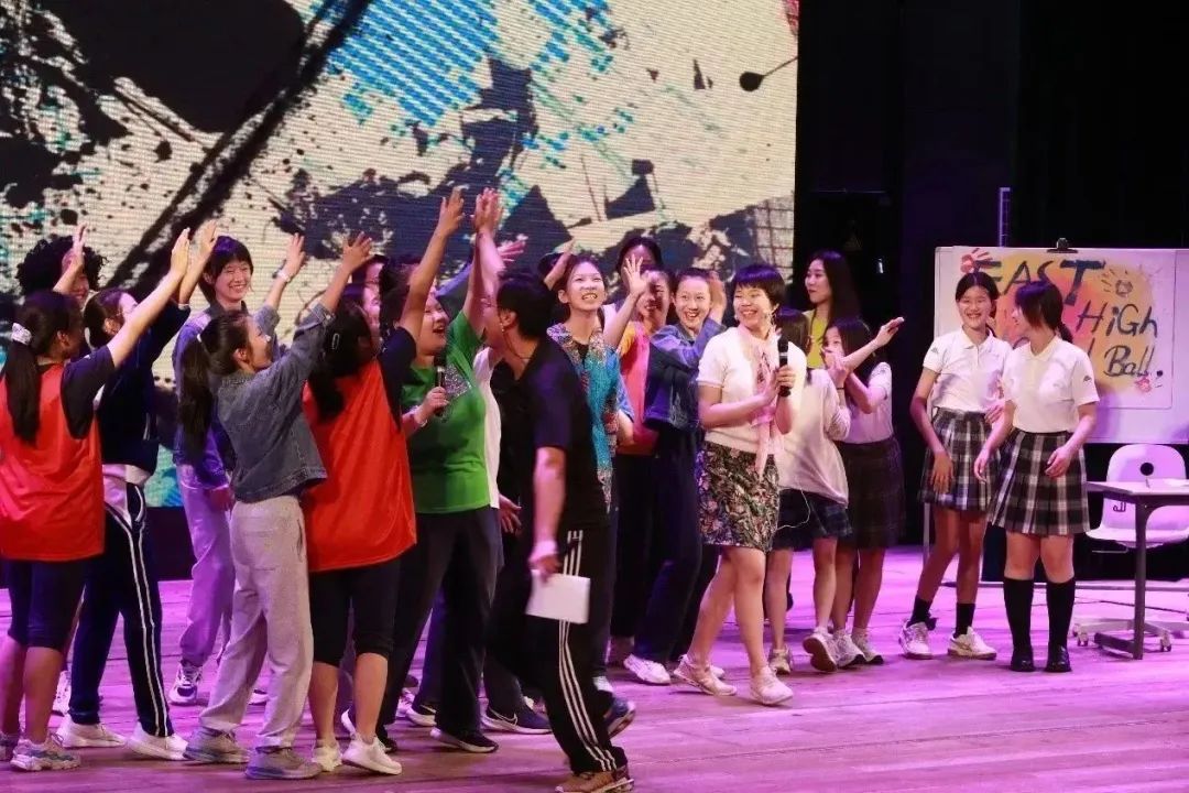 舞台上的地板是什么木_舞台地板_舞台木地板用什么材料
